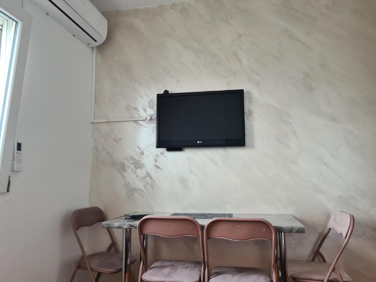 Good Inn Bar Zewnętrze zdjęcie